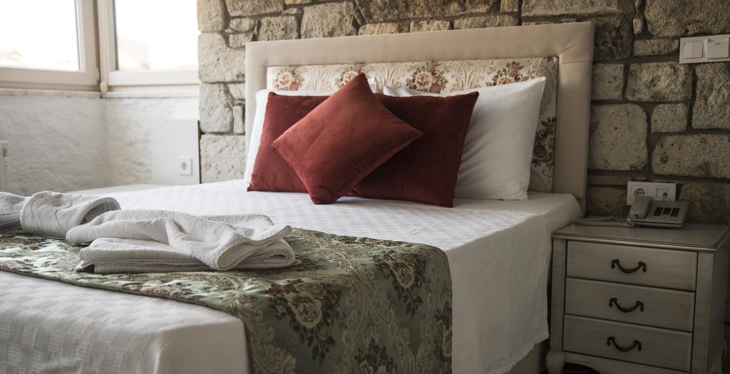 Alacati Sardunya Hotel Bagian luar foto