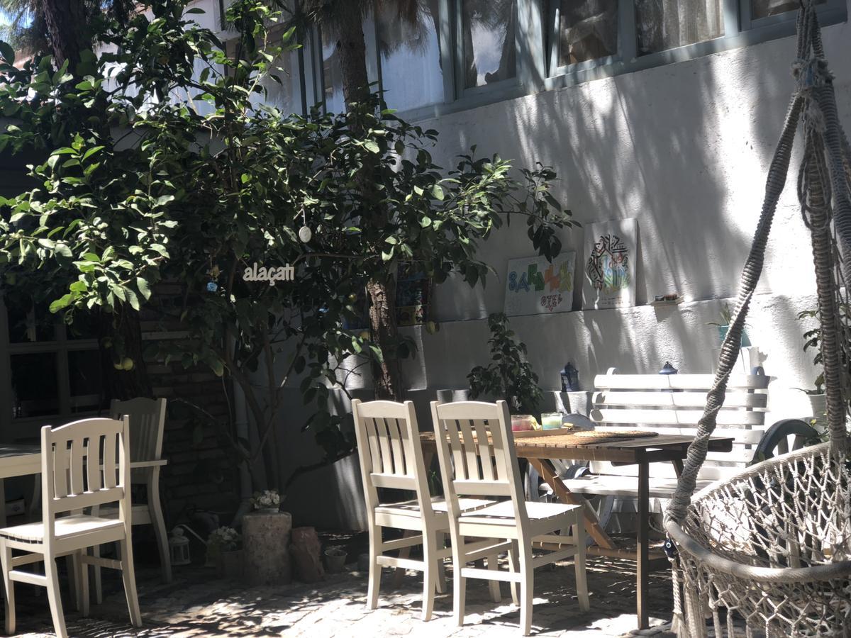 Alacati Sardunya Hotel Bagian luar foto